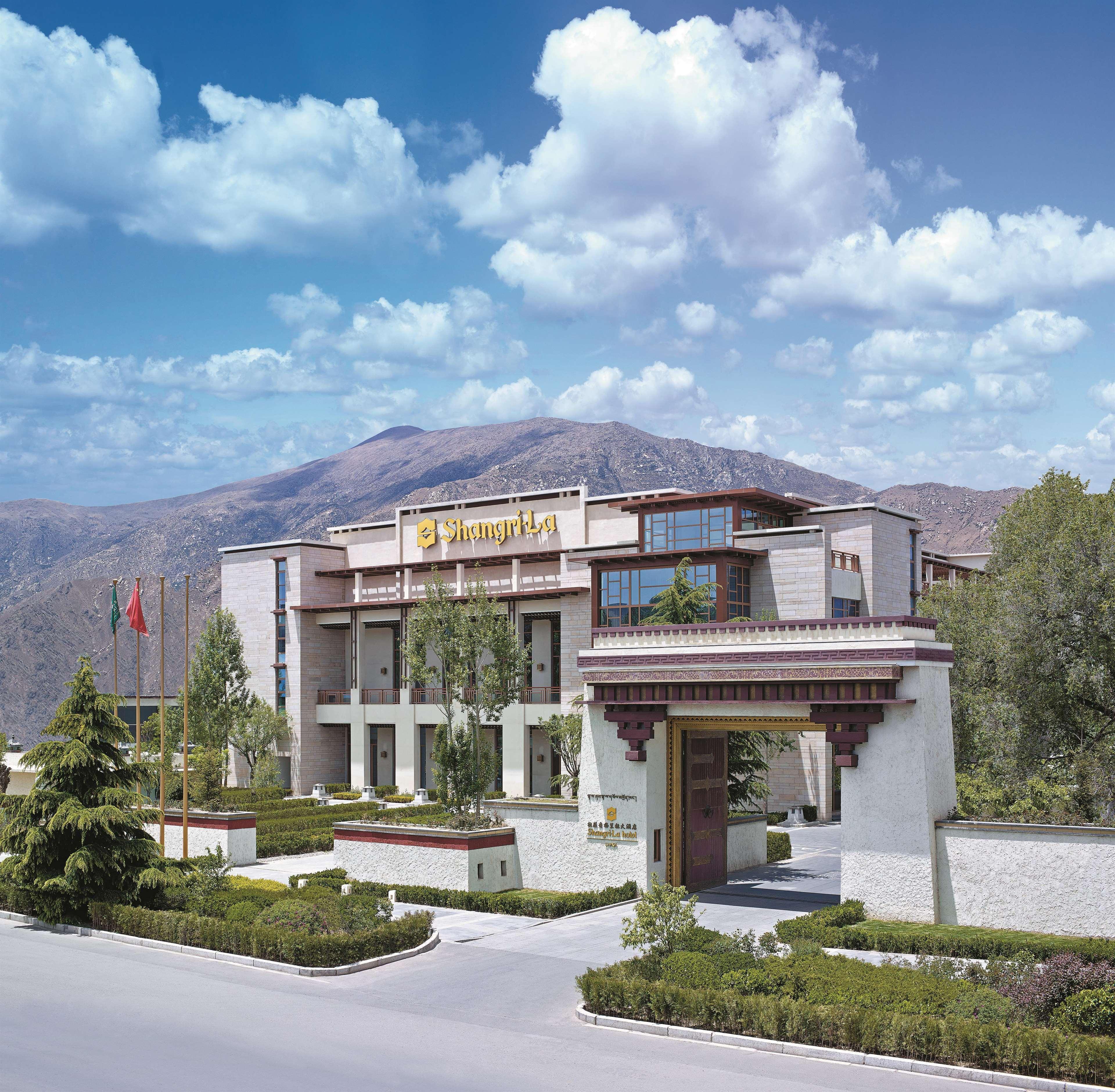 Shangri-La Lhasa Esterno foto